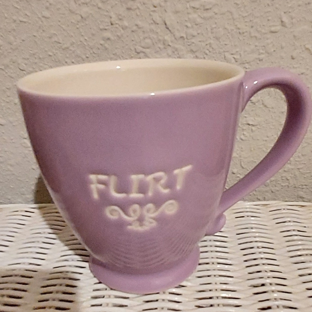Starbucks Flirt Valentine Purple Lavender Coffee Tea Cup Mug 15 oz 2006